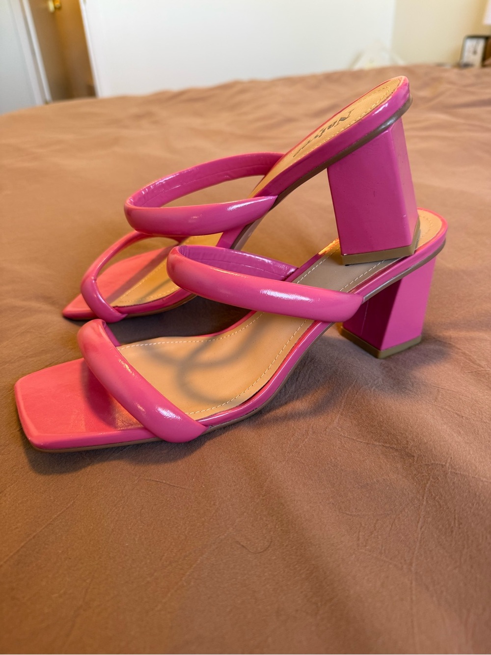 Pink heels